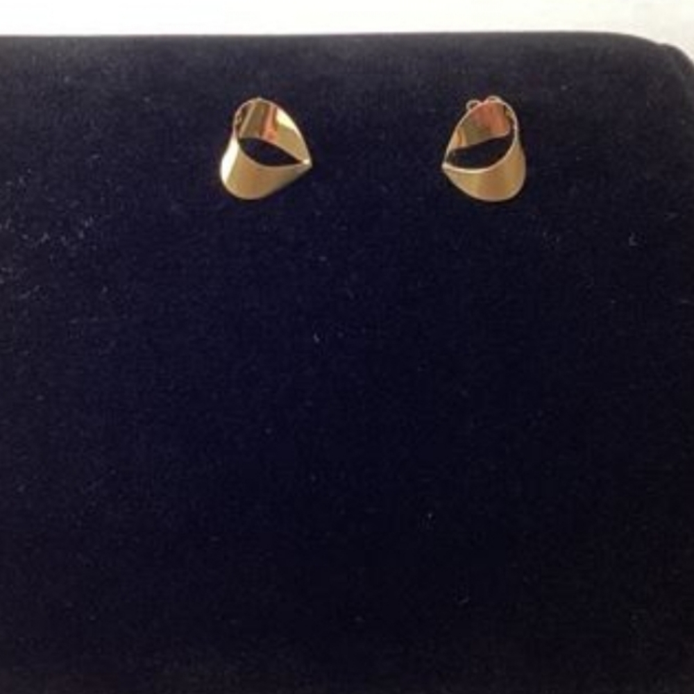 14k  Solid Yellow Gold Hoop Earrings